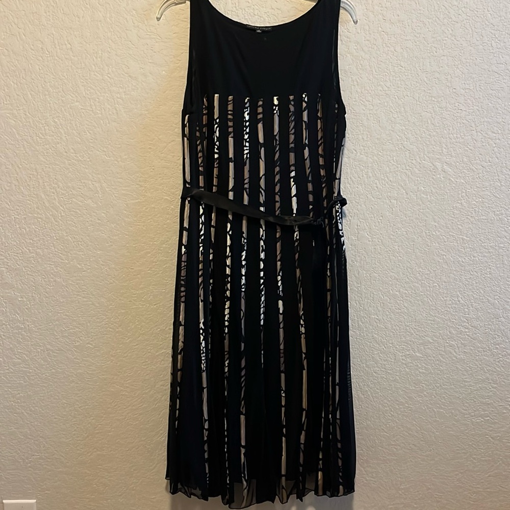 Sandra Darren Black Pattern Dress